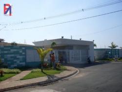 Vende Terreno em Condomínio Campestre