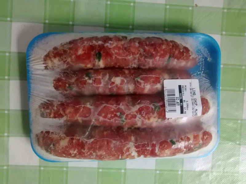 linguica-alho-e-sal-artesanal-caipira