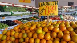 Alimentação - Laranja pera R$0,99 kilo - Laranja pera R$0,99 kilo