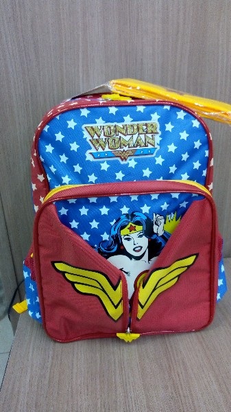 mochilas-escolar-com-personagem