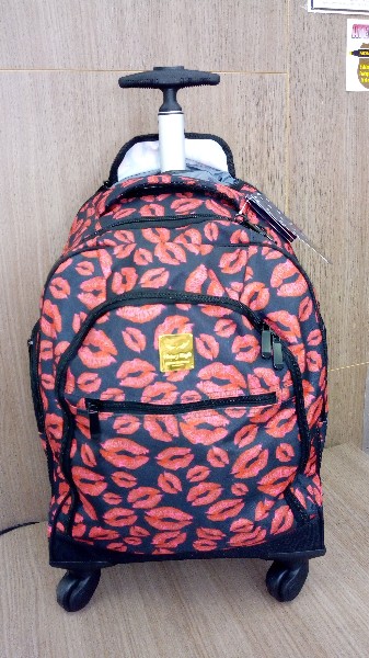 mochilas-escolar-com-personagem